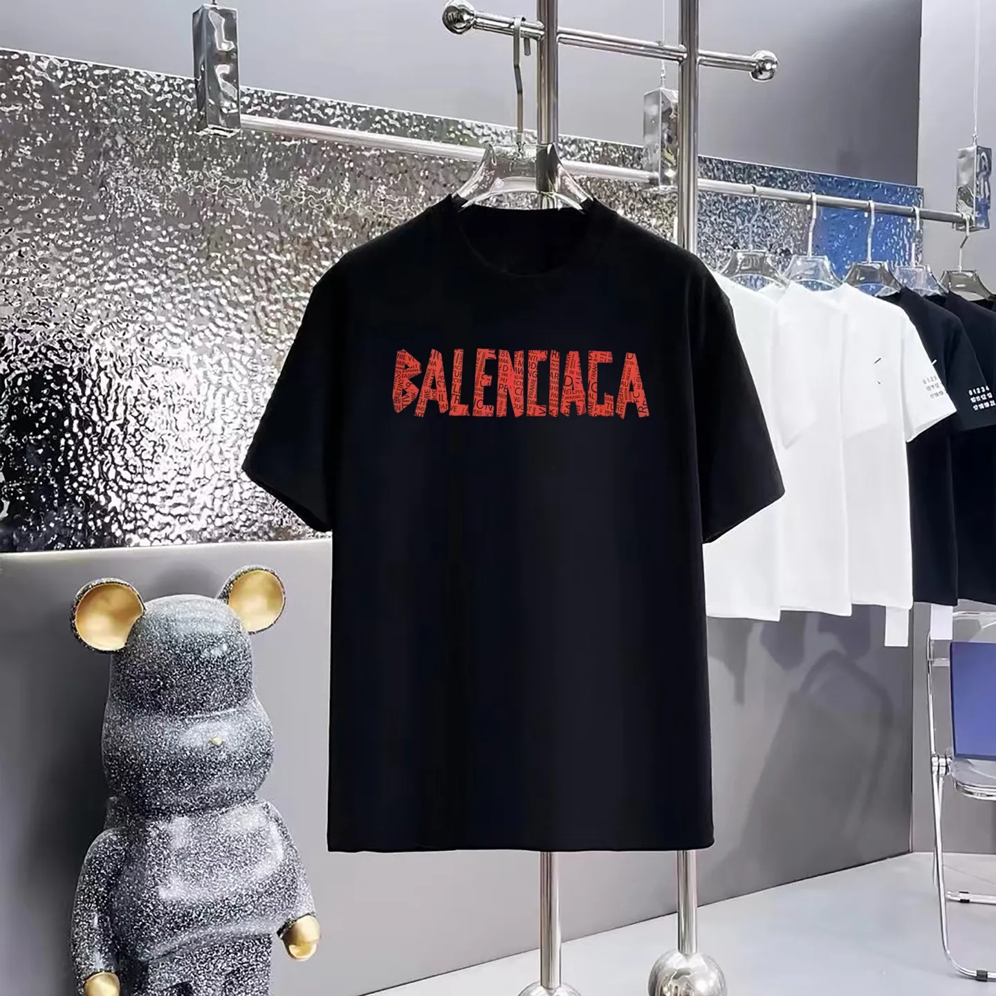 Balenciaga T 1:1 300 1×1 Same Style logo OS 200 ：Black，White， ，Red， Gray Size：XS-L
